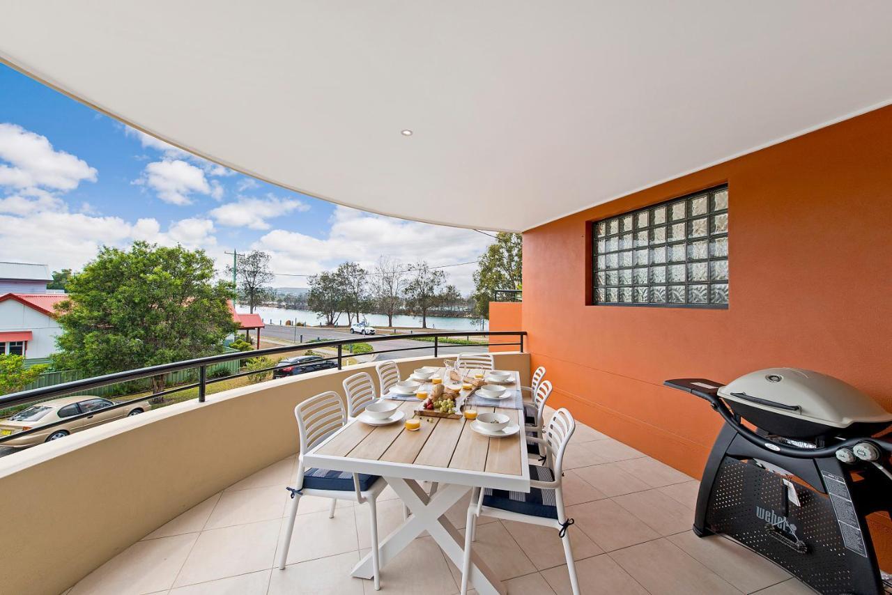 Adrift At Dolphin Cove Apt 5 - Riverfront Modern Норт-Хейвен Экстерьер фото